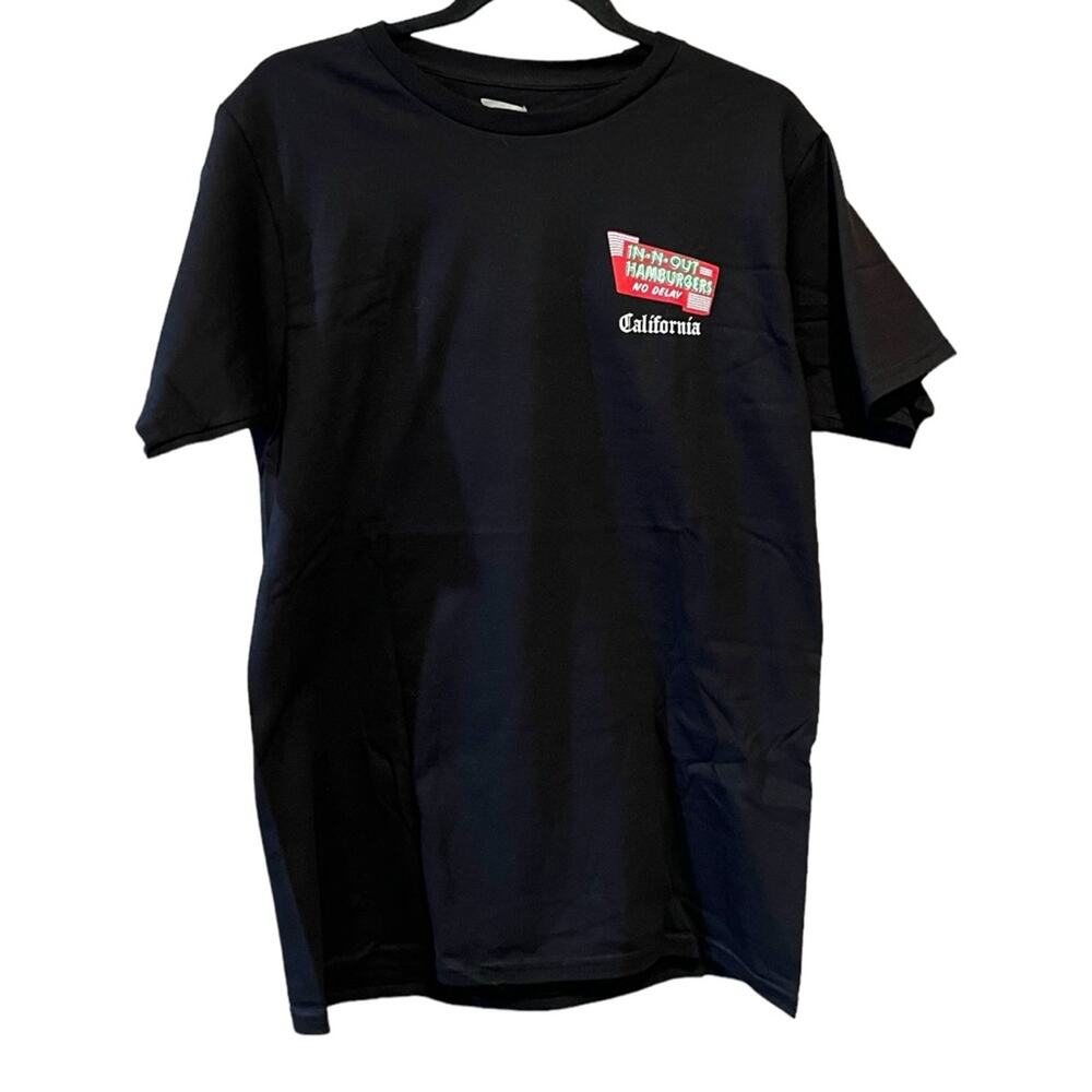 In-n-out NWOT Low Rider Tee Shirt size M
